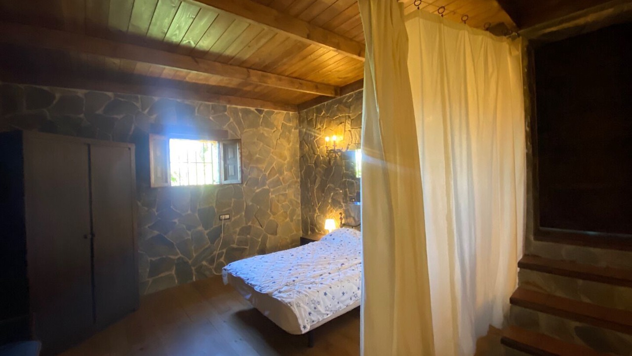Photo of Bedroom in Mont Barbat