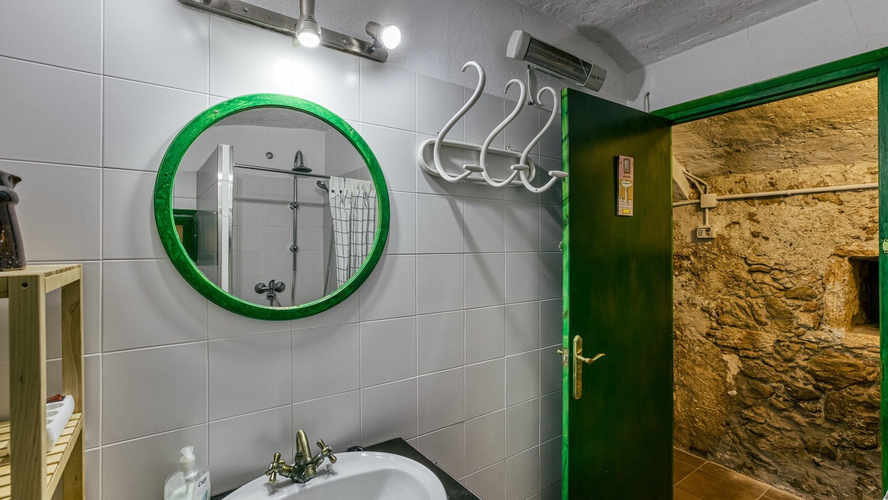 Photo of Bathroom in Serinya