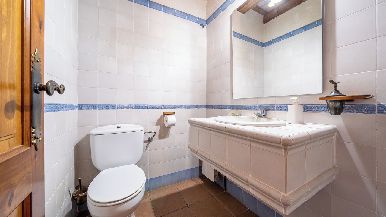 Photo of Bathroom in Conesa