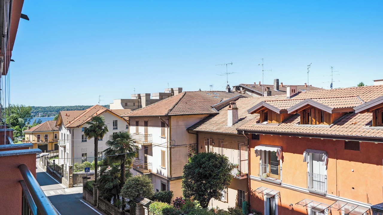 Photo of Outdoor in Angera