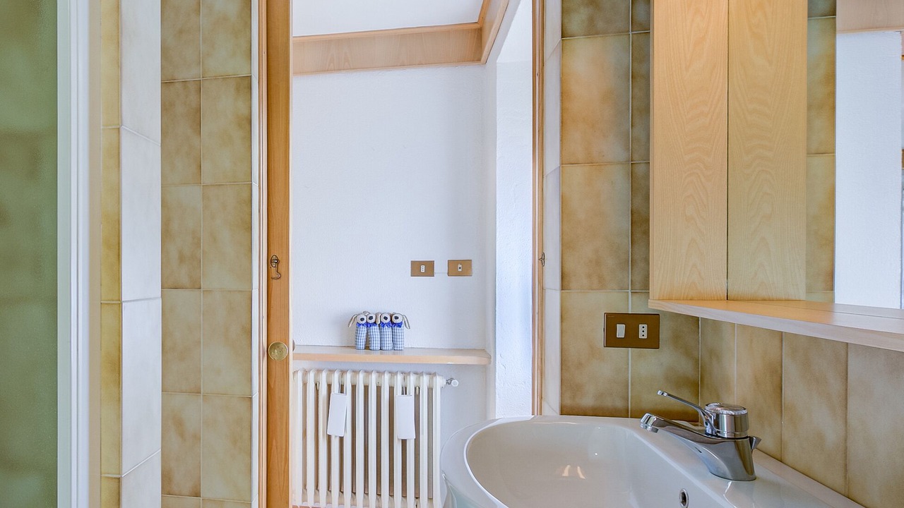 Photo of Bathroom in Staffa