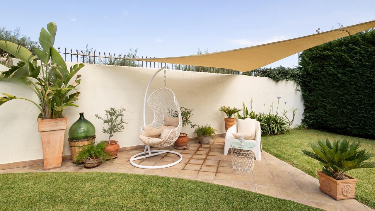 Photo of Patio Balcony in Mitogio