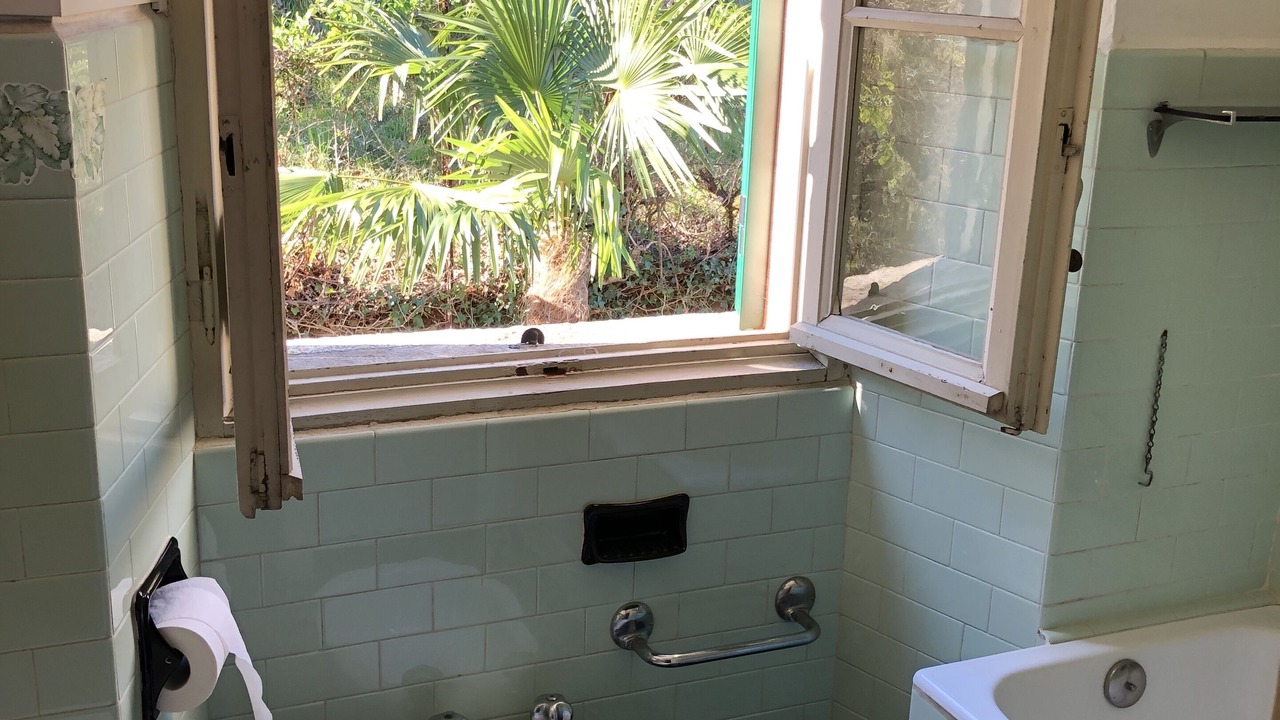 Photo of Bathroom in Piazza