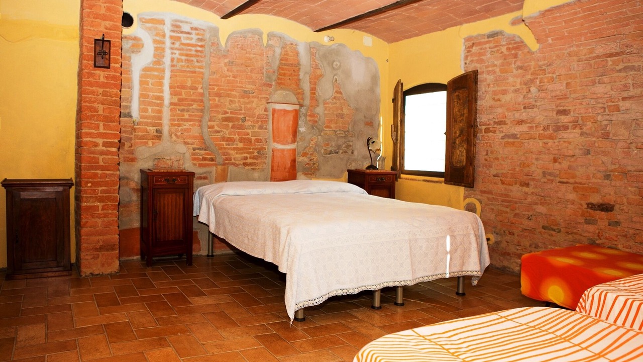 Photo of Bedroom in Toiano