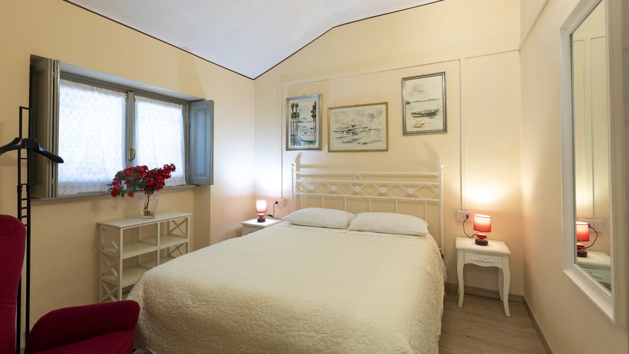 Photo of Bedroom in Carciano