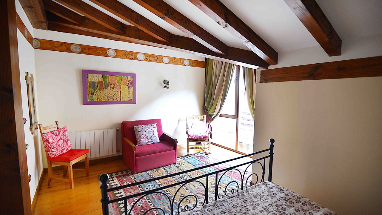 Photo of Bedroom in Tudes