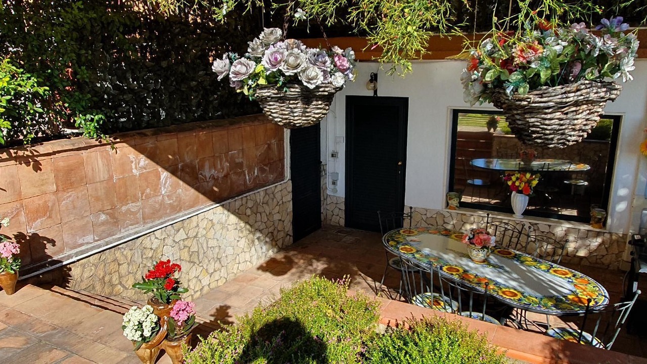 Photo of Outdoor in Vampolieri I