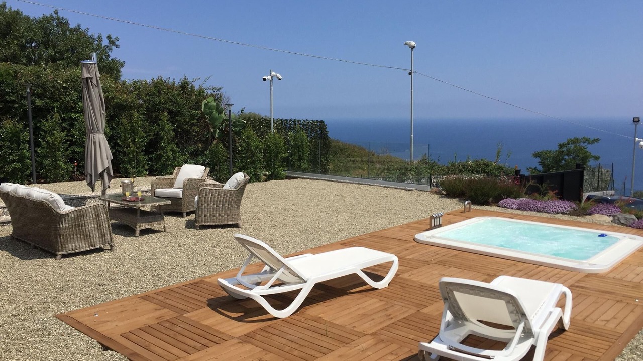 Photo of Patio Balcony in Vampolieri I
