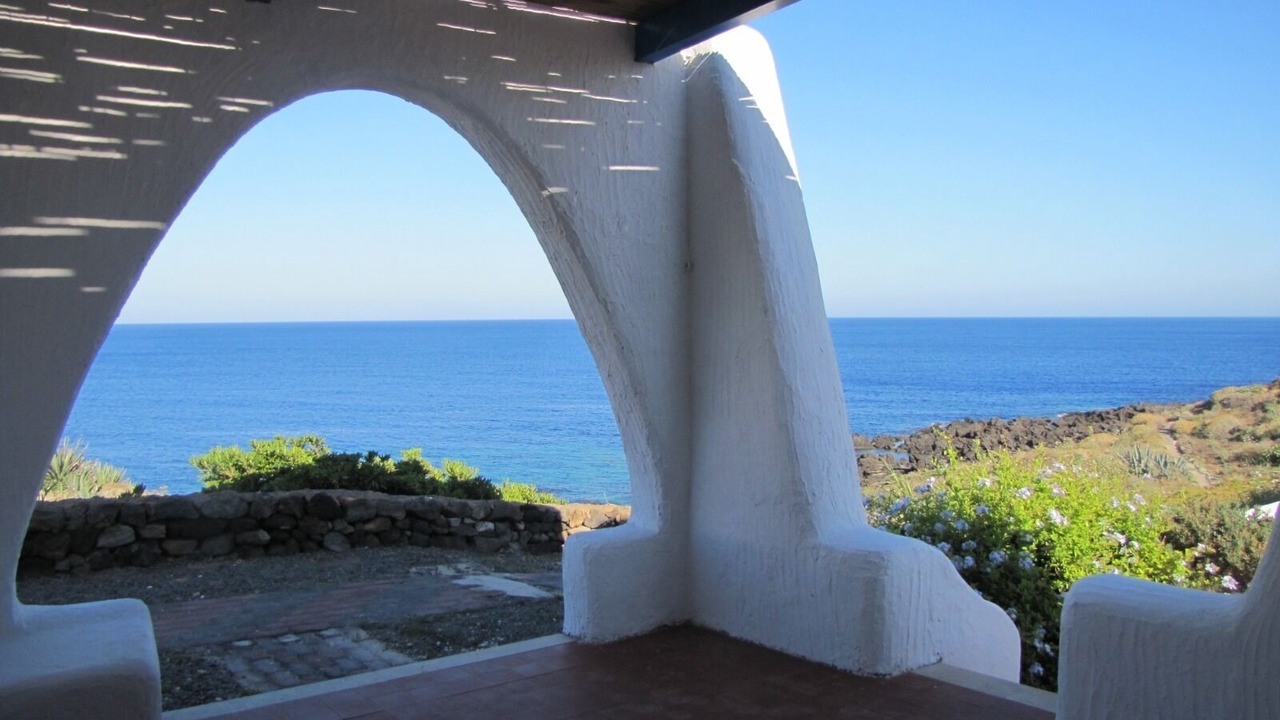 Photo of Patio Balcony in Pantelleria