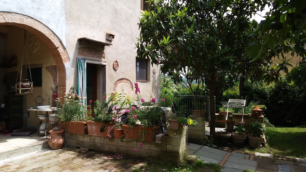 Photo of Patio Balcony in Toiano