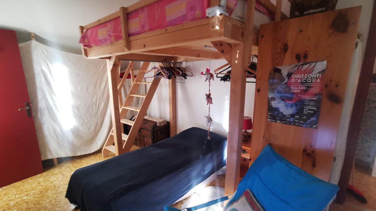 Photo of Bedroom in Borzonasca