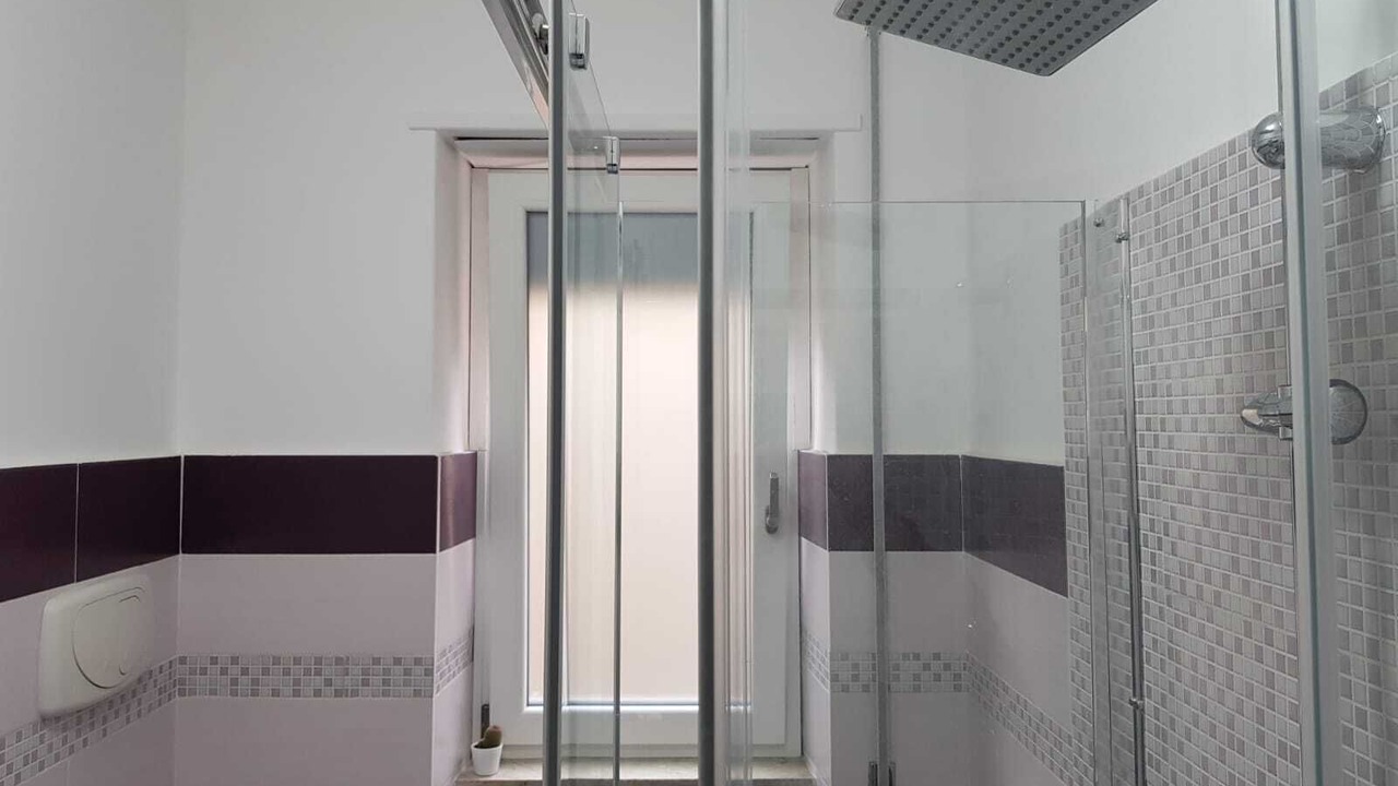Photo of Bathroom in Picanello-Ognina-Barriera-Canalicchio