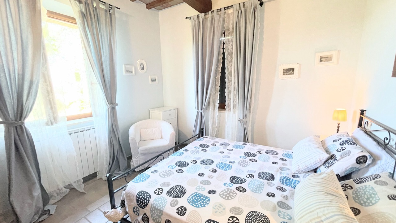 Photo of Bedroom in Todi