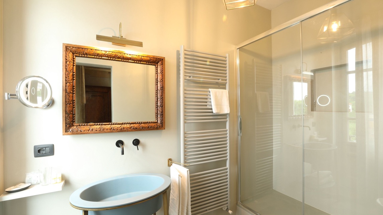 Photo of Bathroom in Barolo