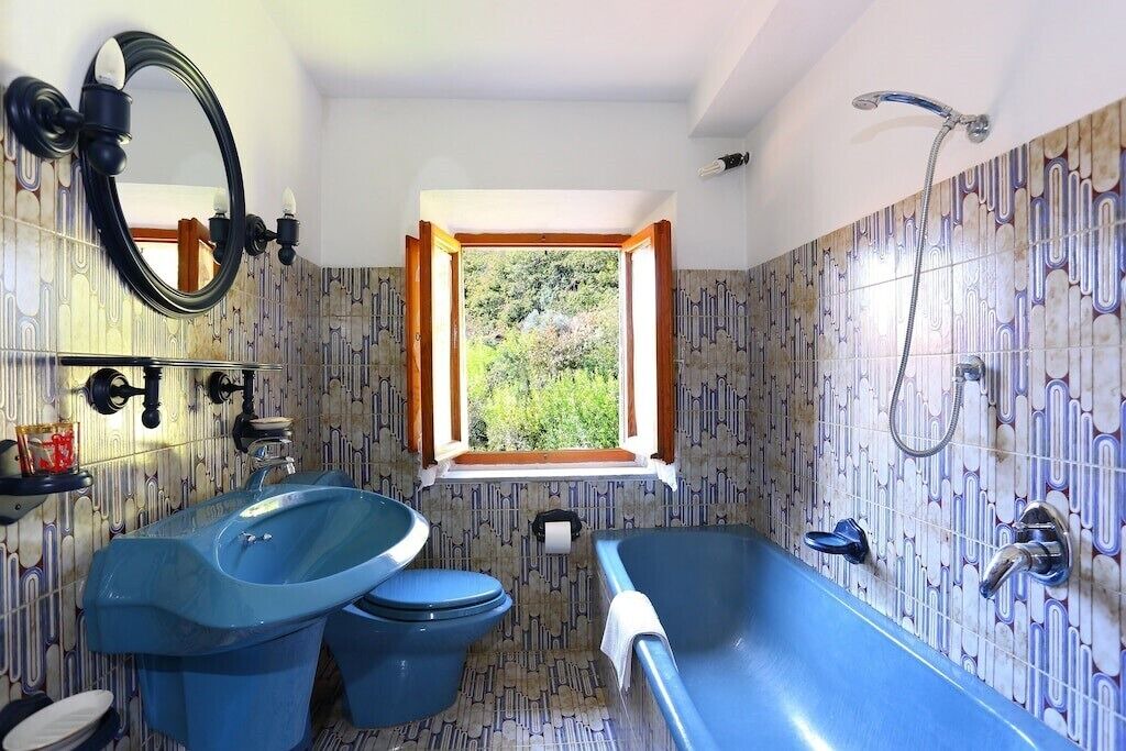 Photo of Bathroom in Casoli