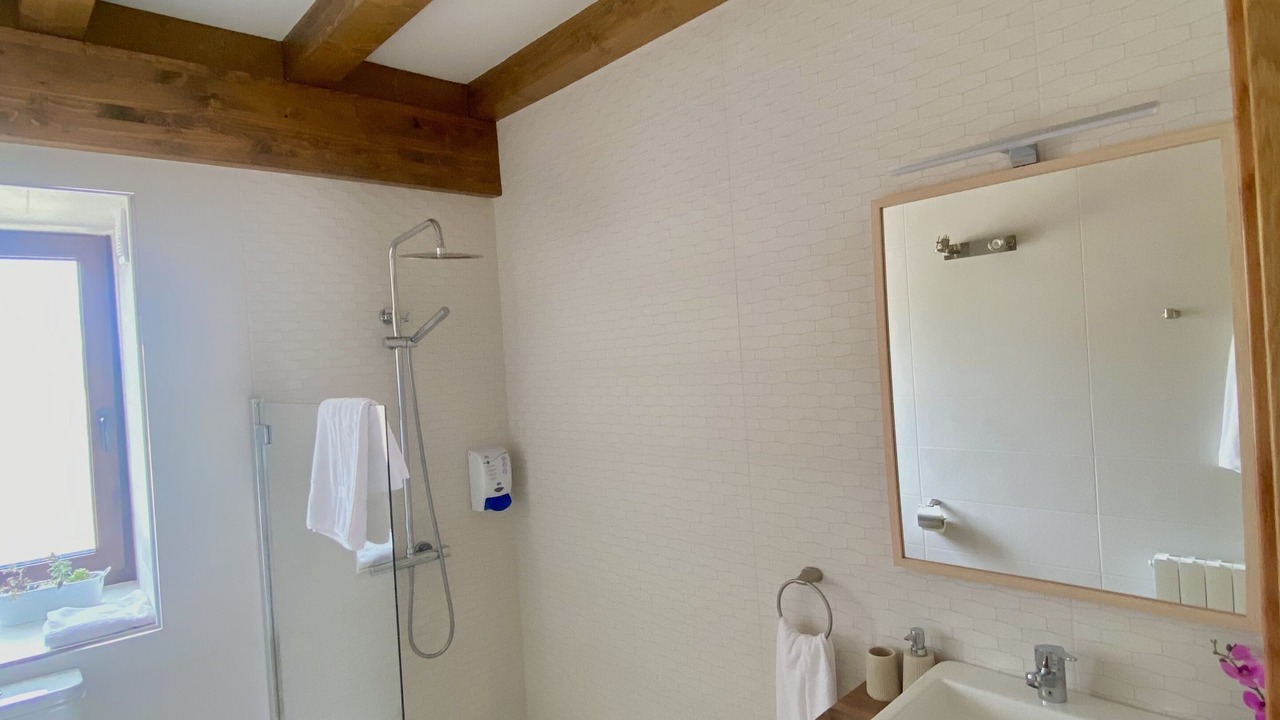 Photo of Bathroom in Mogrovejo