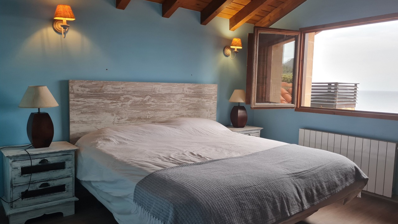 Photo of Bedroom in Pechon