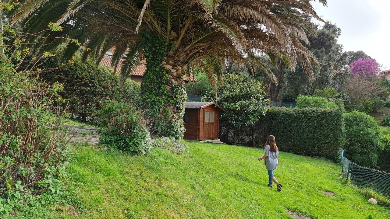 Photo of Outdoor in Pechon