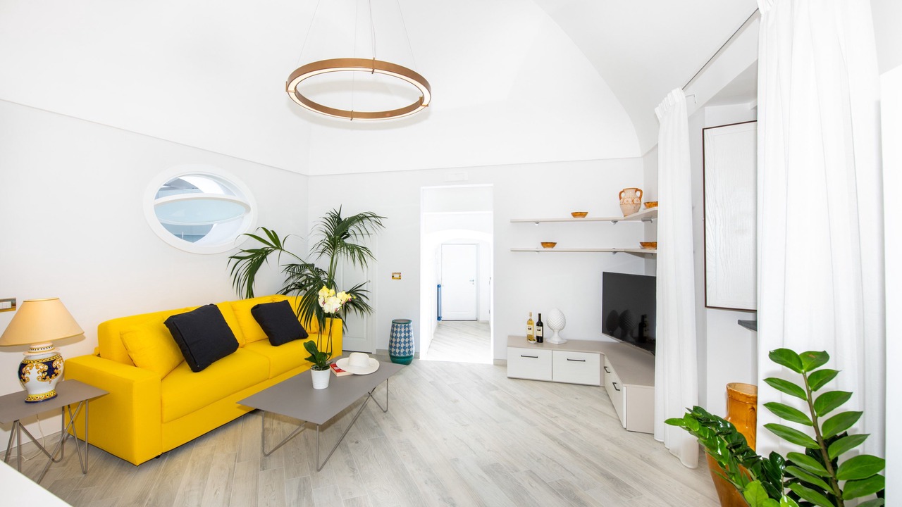 Photo of Livingroom in Montepertuso