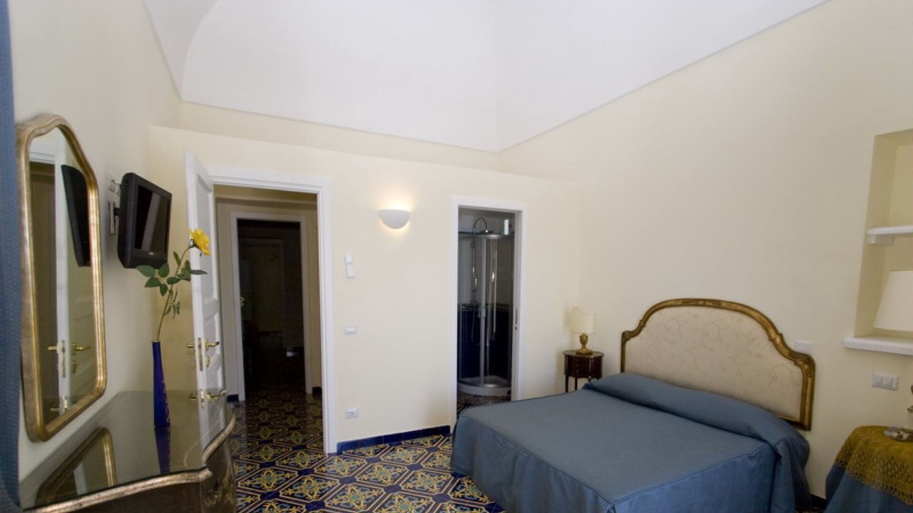 Photo of Bedroom in Vettica
