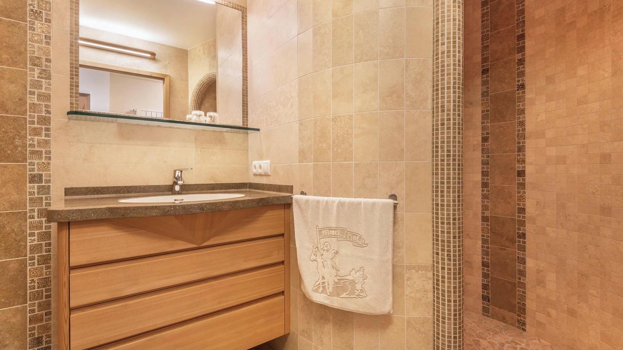 Photo of Bathroom in Albions