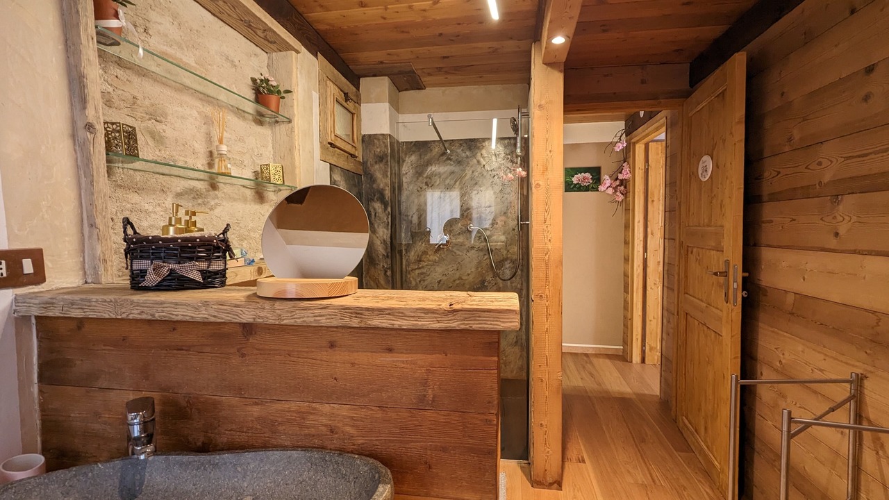 Photo of Bathroom in Paesana