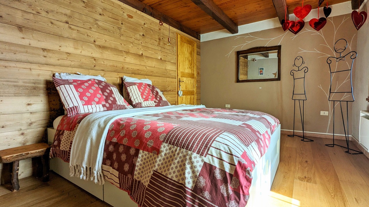 Photo of Bedroom in Paesana