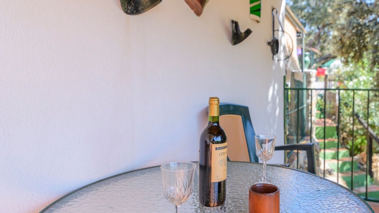 Photo of Outdoor in Alpandeire