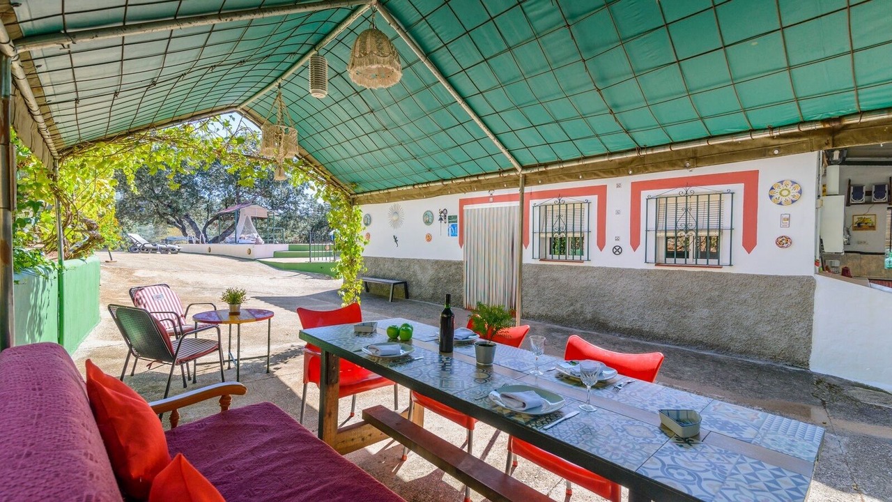 Photo of Outdoor in Alpandeire
