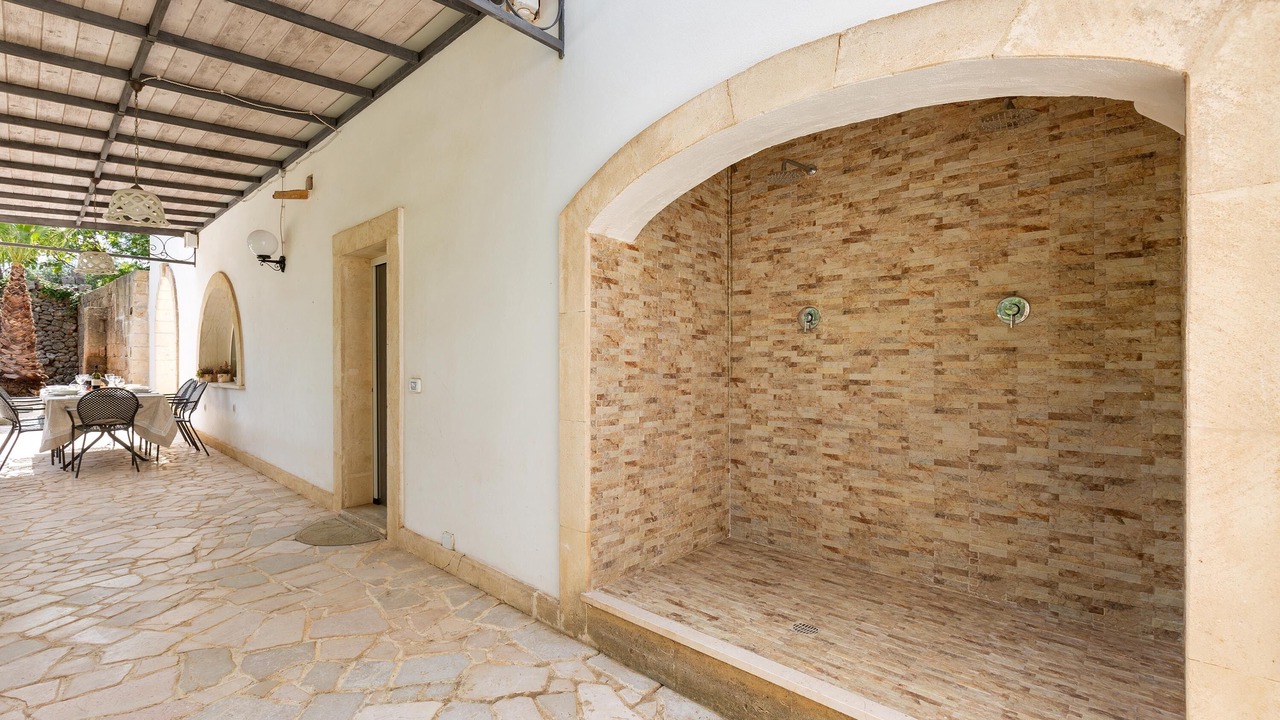 Photo of Outdoor in Oria