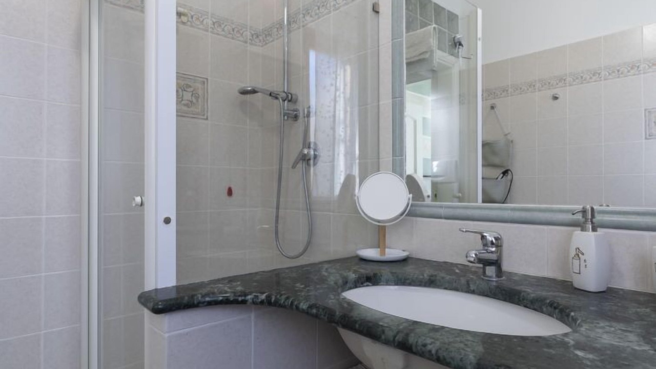 Photo of Bathroom in Toirano