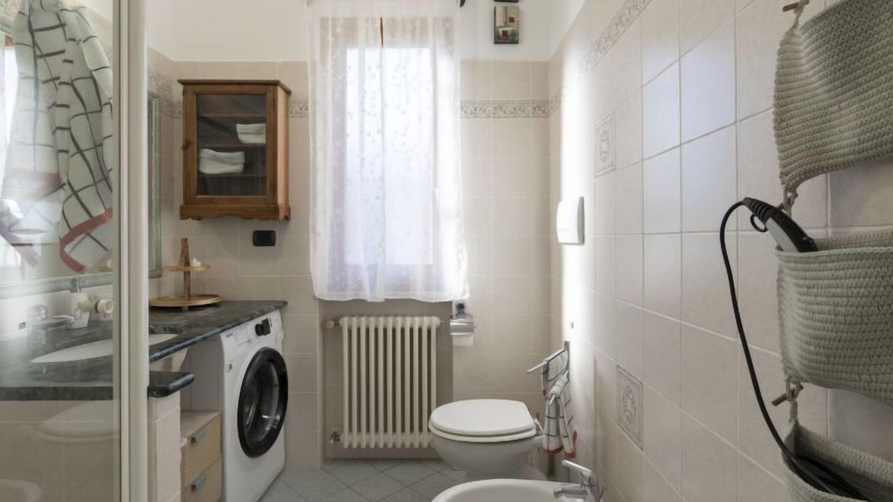 Photo of Bathroom in Toirano