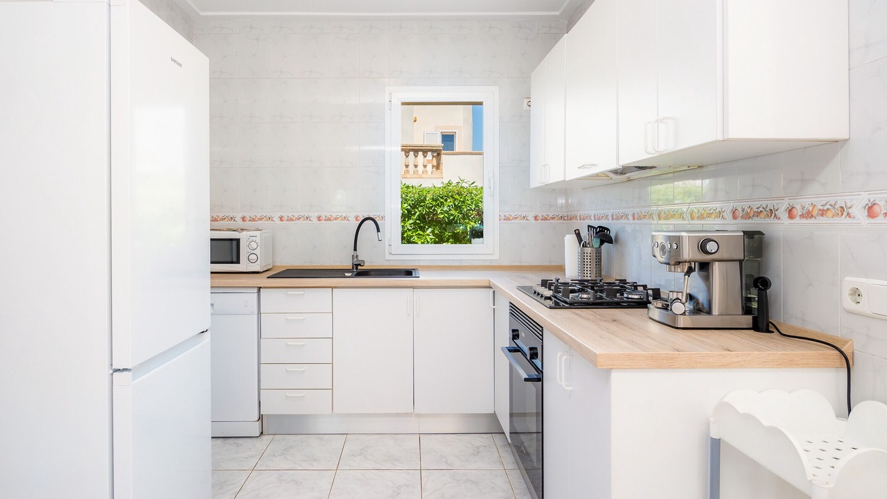 Photo of Kitchen in Cala Mandia