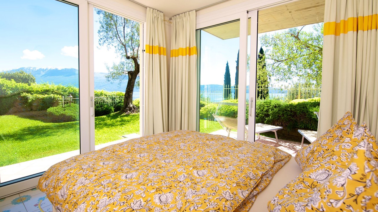 Photo of Bedroom in Toscolano Maderno