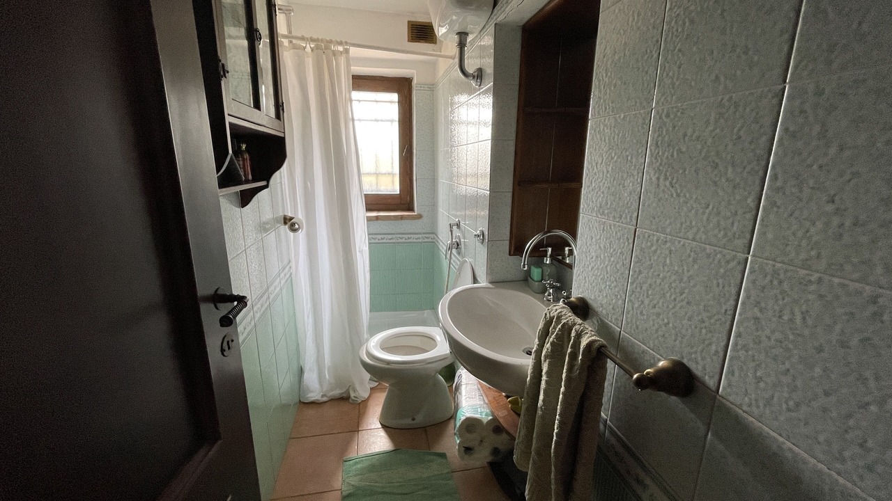 Photo of Bathroom in Subiaco