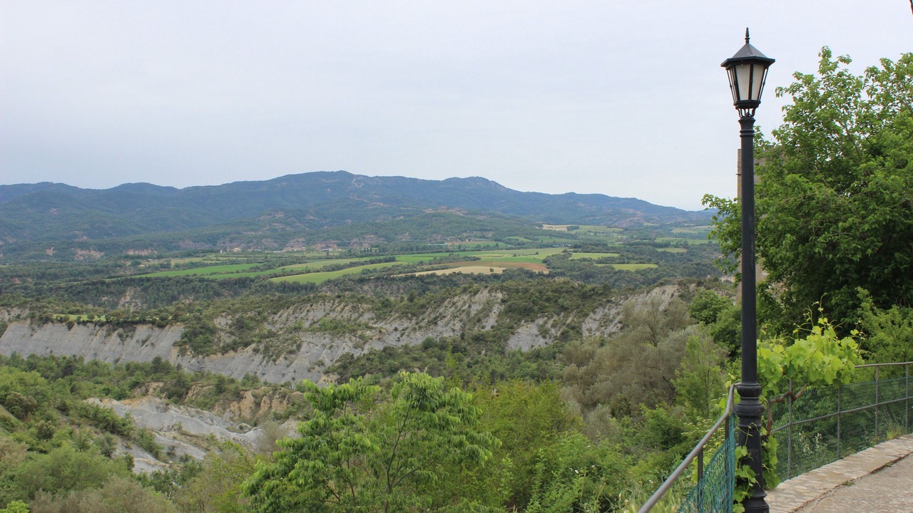 Photo of Others in Samitier