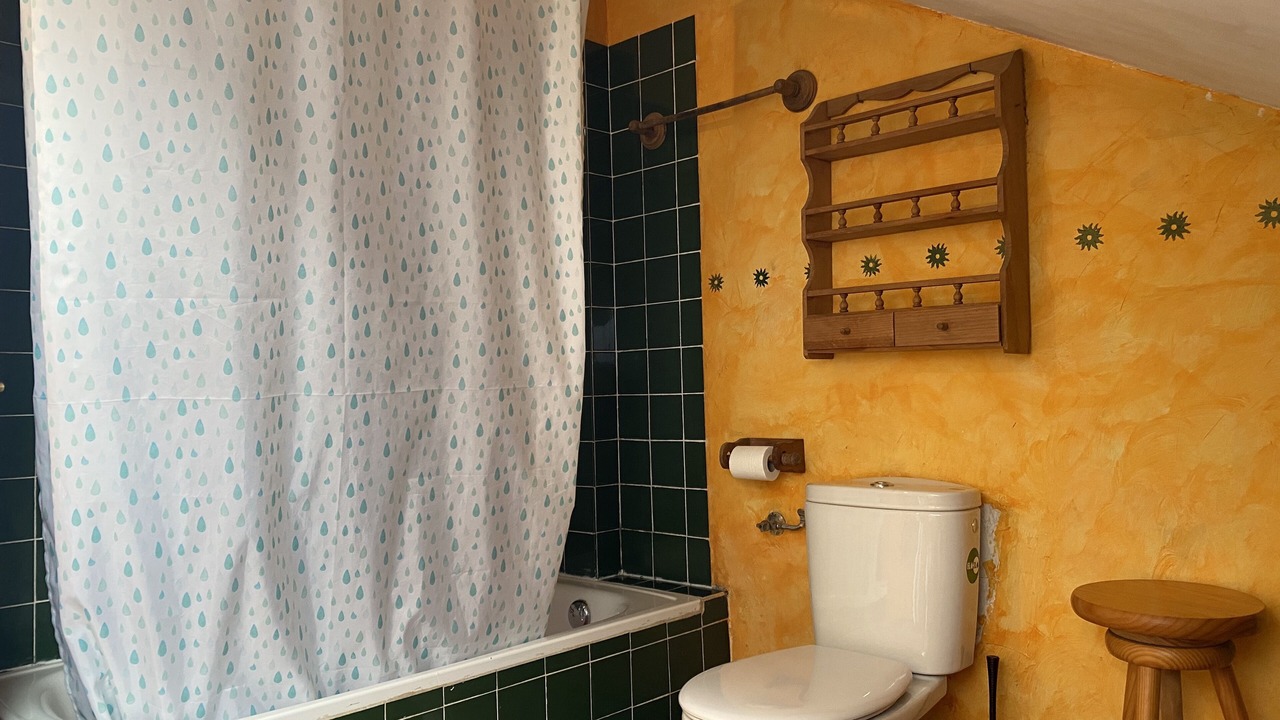 Photo of Bathroom in Mogro