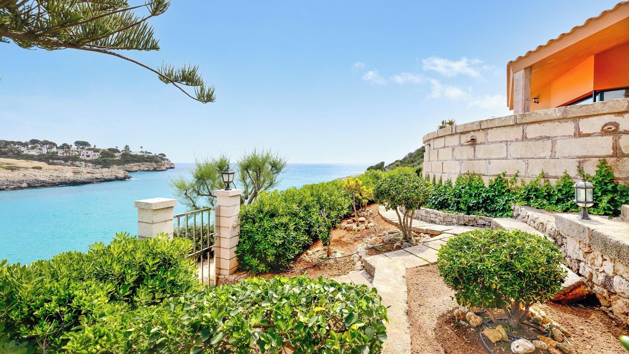 Photo of Outdoor in Cala Mandia