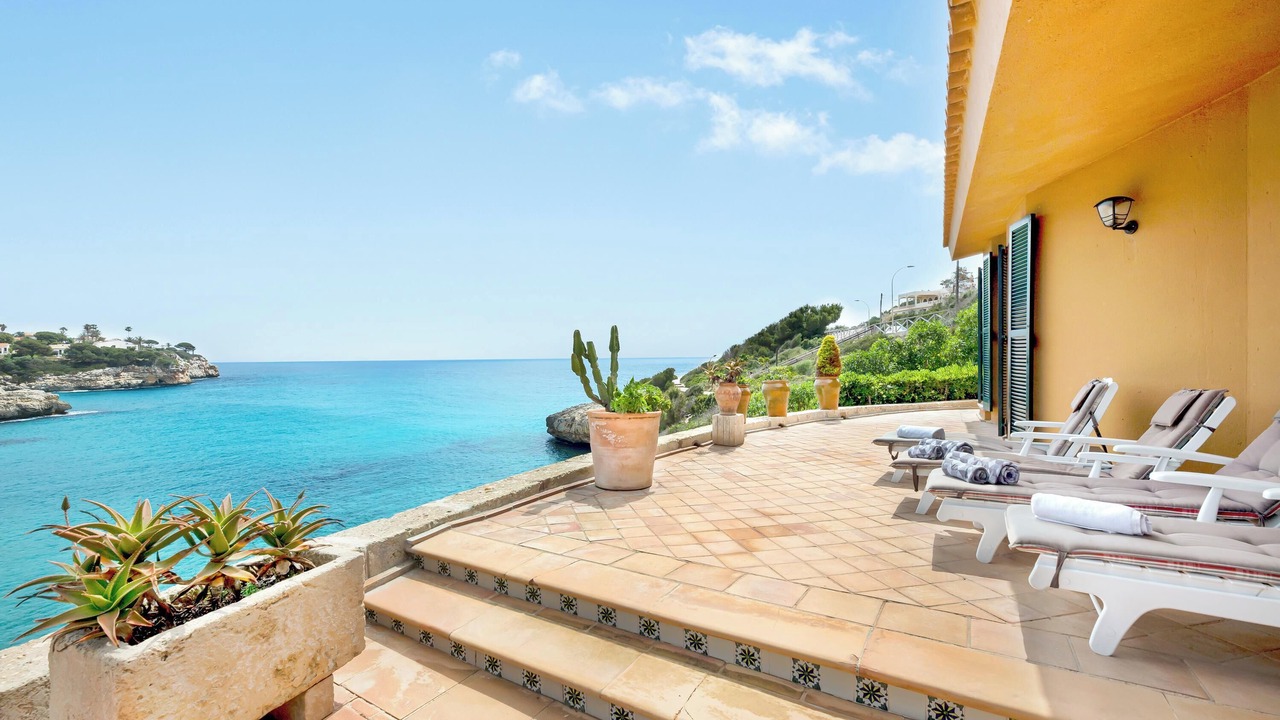 Photo of Patio Balcony in Cala Mandia