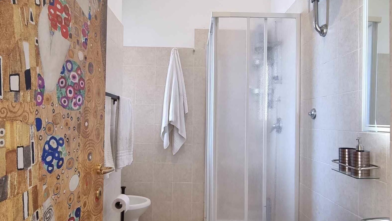 Photo of Bathroom in Alatri