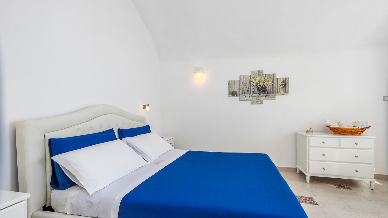 Photo of Bedroom in Pogerola