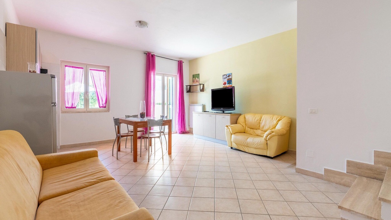 Photo of Livingroom in Laura