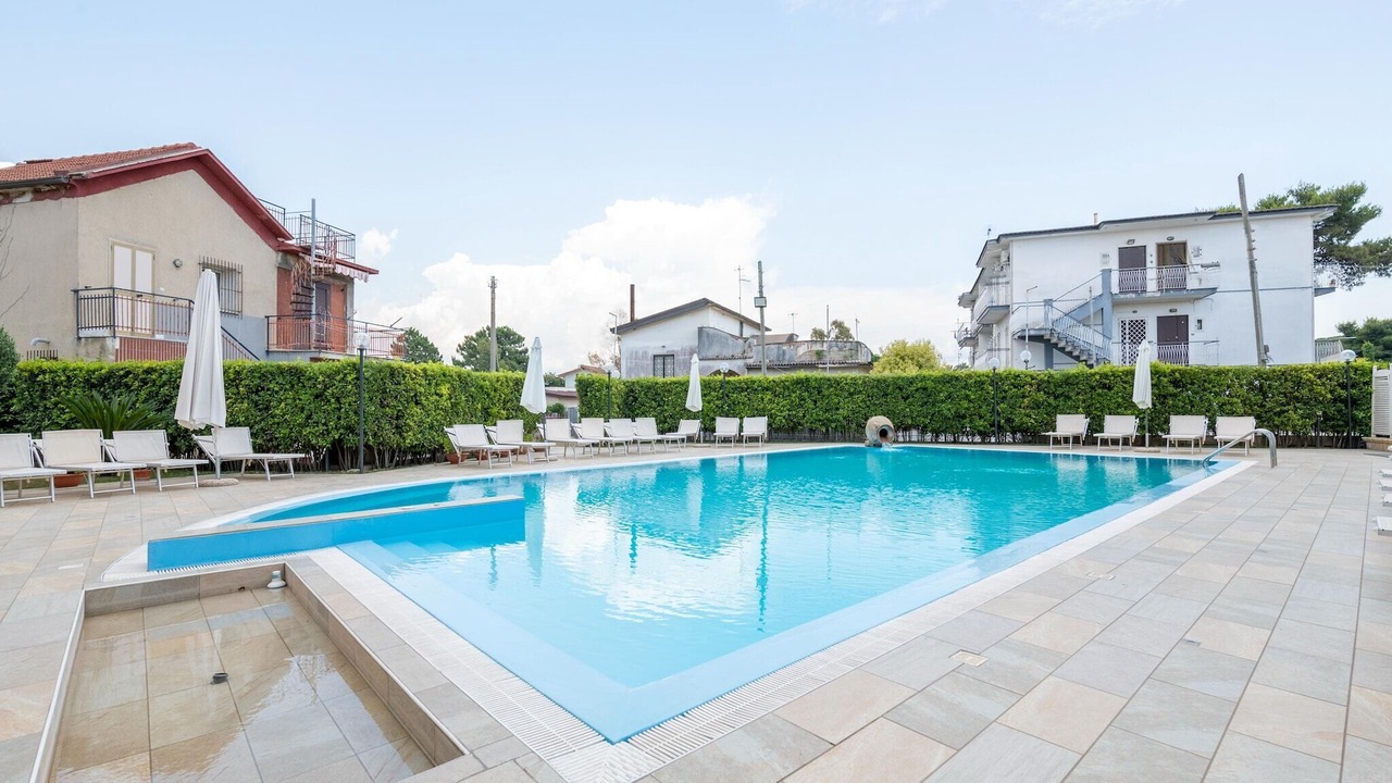 Photo of Outdoor in Laura