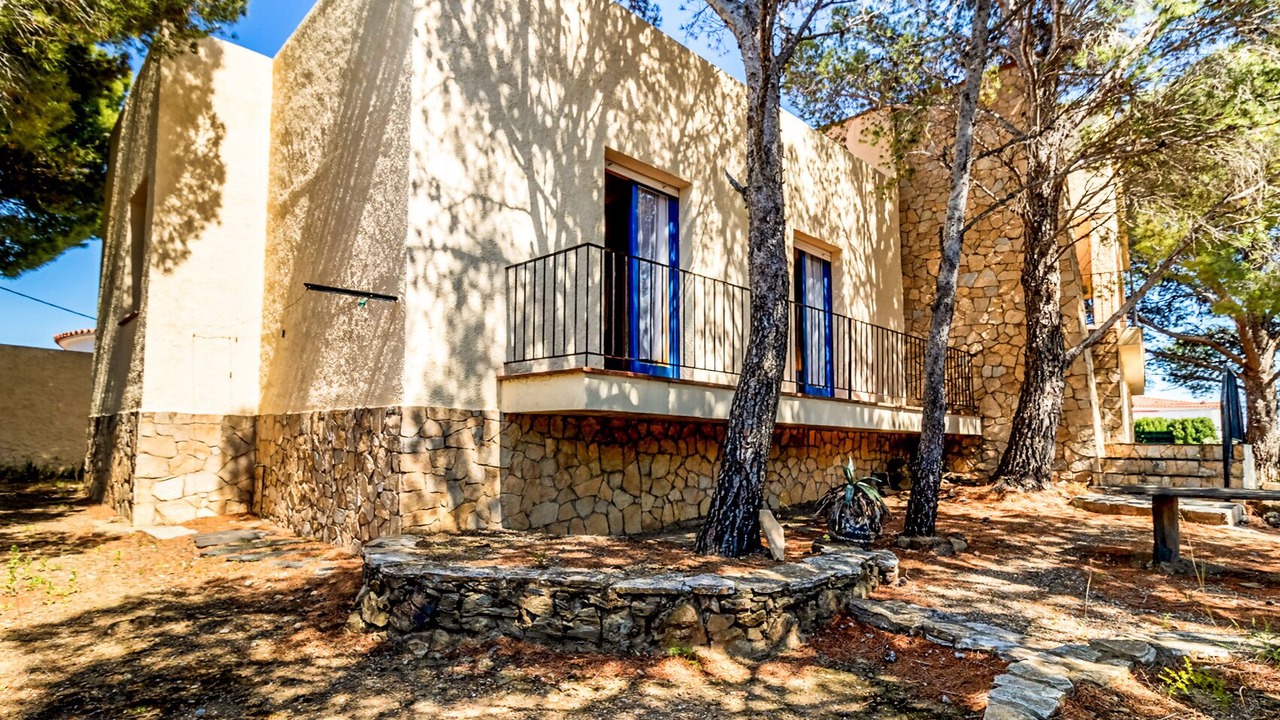 Photo of Outdoor in Llanca