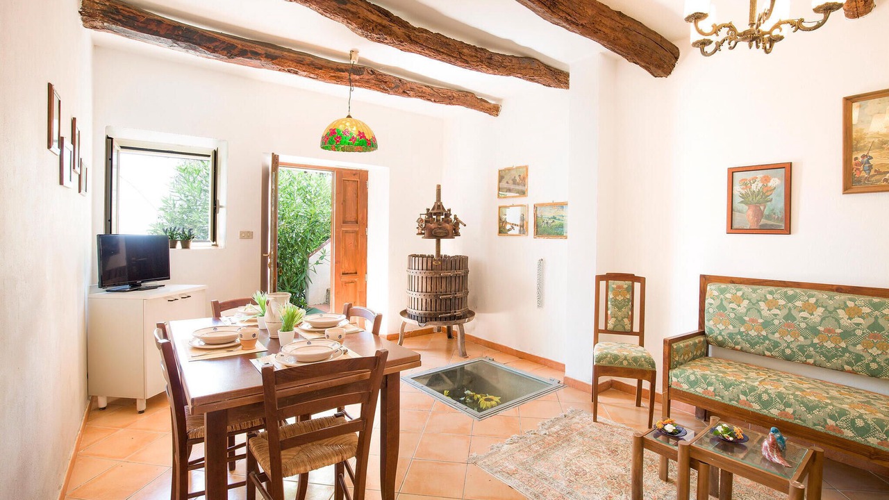 Photo of Bedroom in Cetraro