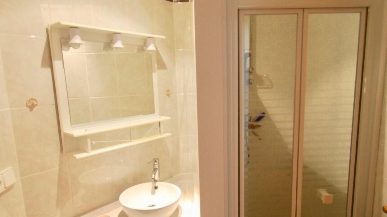 Photo of Bathroom in L'Alfas del Pi