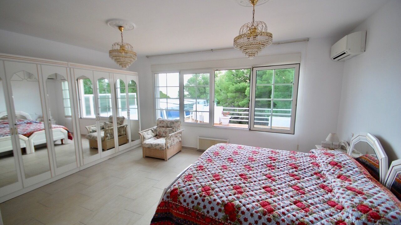 Photo of Bedroom in L'Alfas del Pi