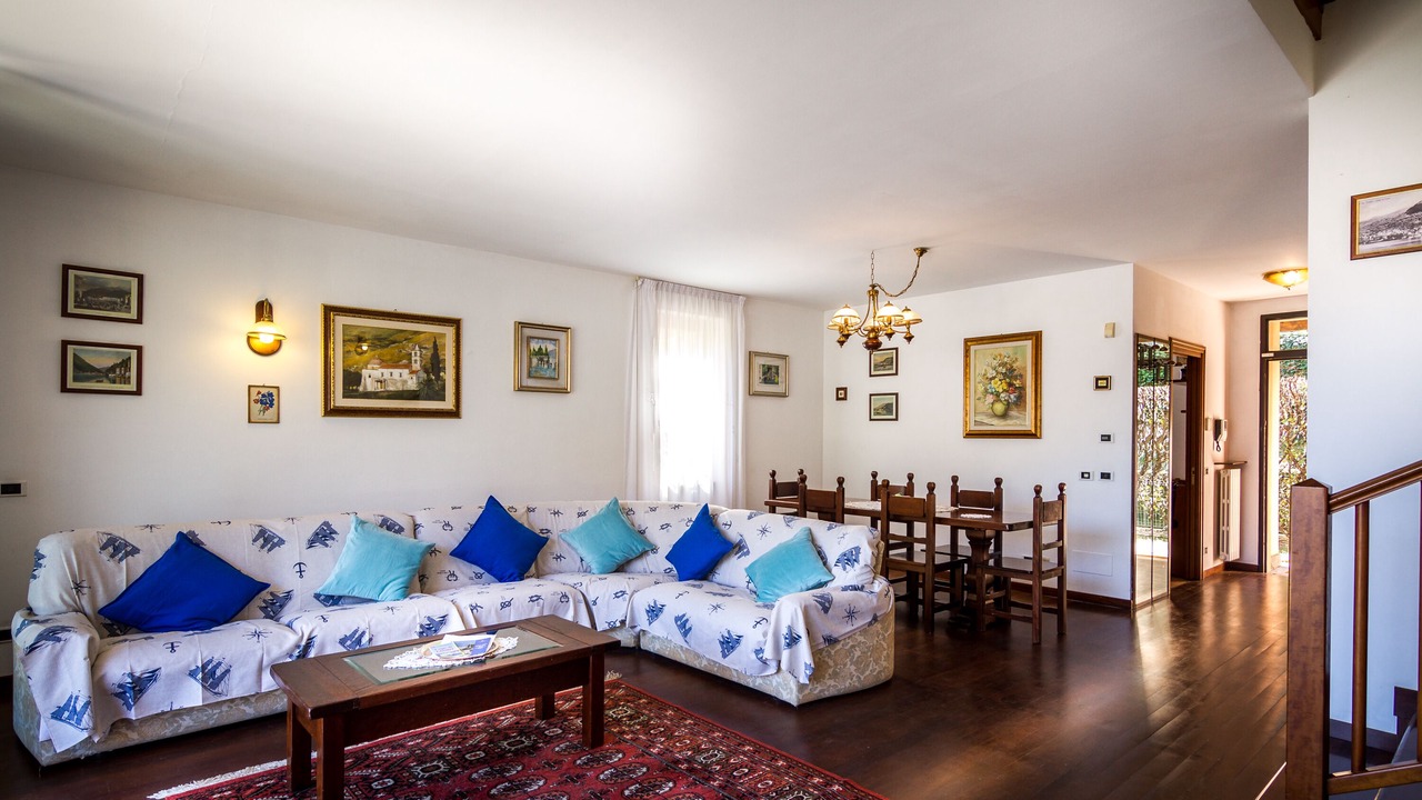 Photo of Livingroom in Albate