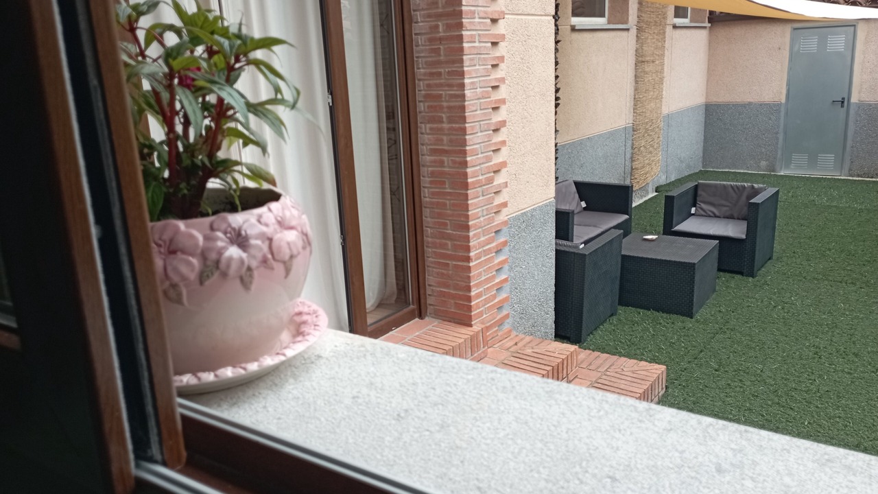 Photo of Patio Balcony in Andrin