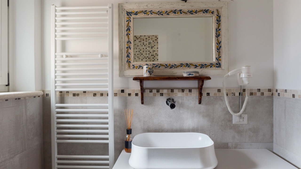Photo of Bathroom in Collepepe